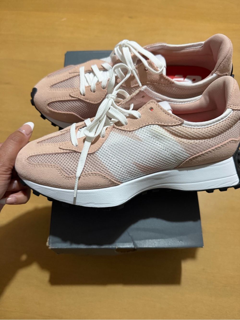 New Balance Women’s 327 Lightweight Pink Running Sneakers - Picture 2 of 6